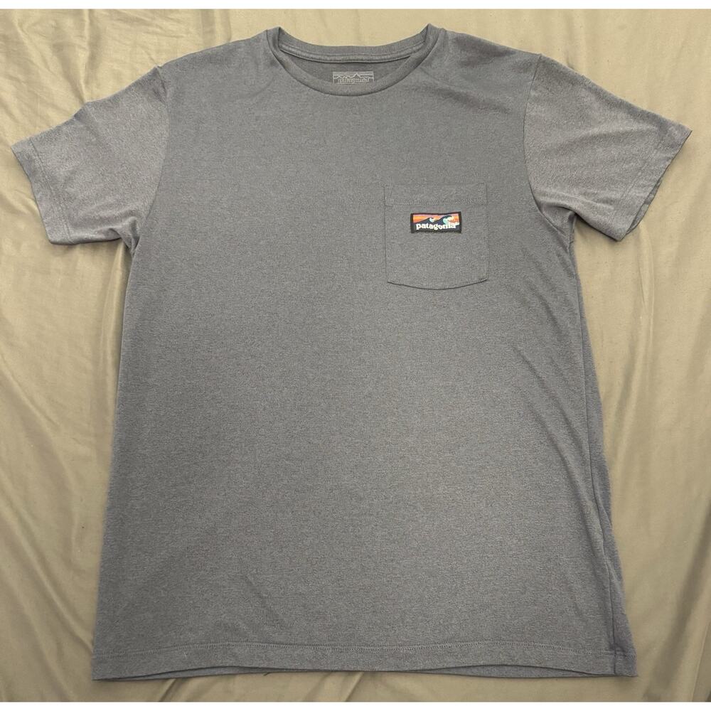 Patagonia Hybrid Pocket Responsibili-Tee Slate Blue Men’s Medium Slim Fit